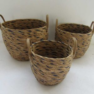 hand made rush plant basket with faux leather handle can add plastic pot or plastic liner