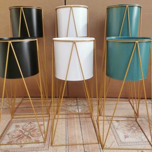 metal plant pot with stand