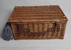 willow picnic basket set with blanket,picnic hamper,service for 4